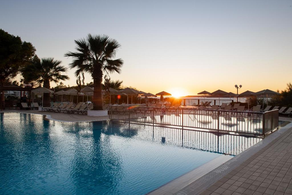 Mediterranee — Swimming pool in Lassi, Ionian Islands