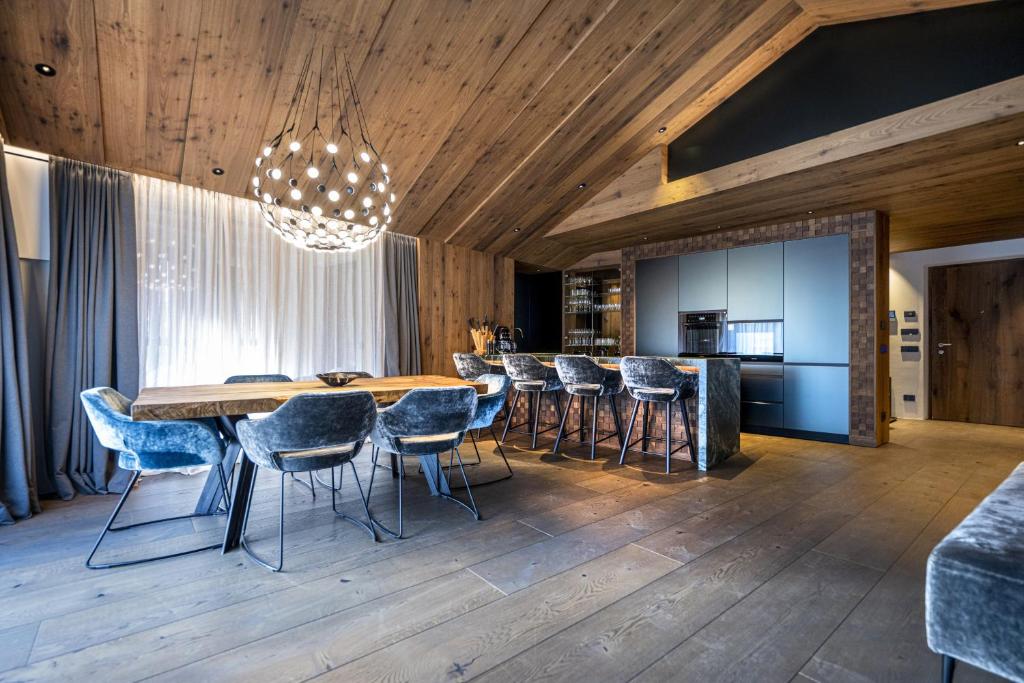 Chalet Urela Luxury Apartment - 1