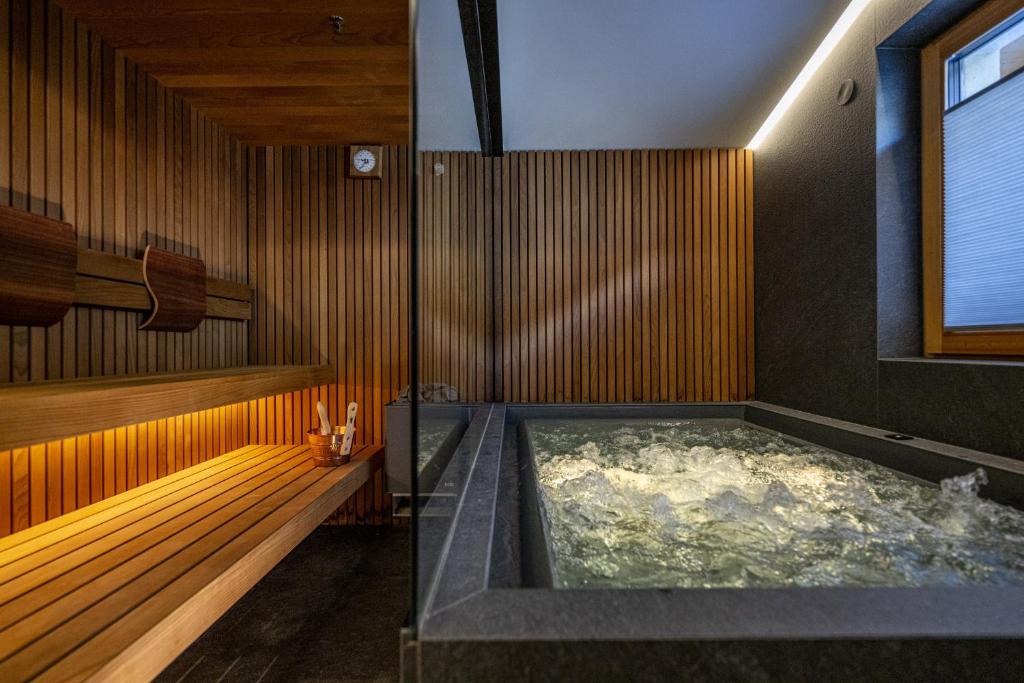 Chalet Urela Luxury Apartment - 3