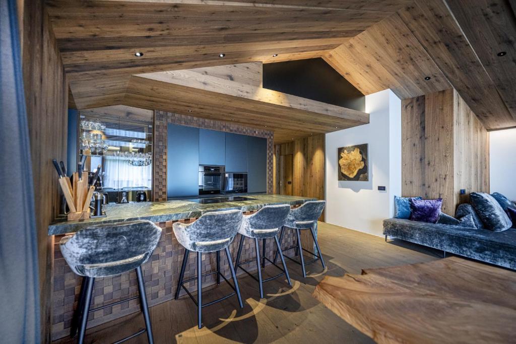 Chalet Urela Luxury Apartment - 5
