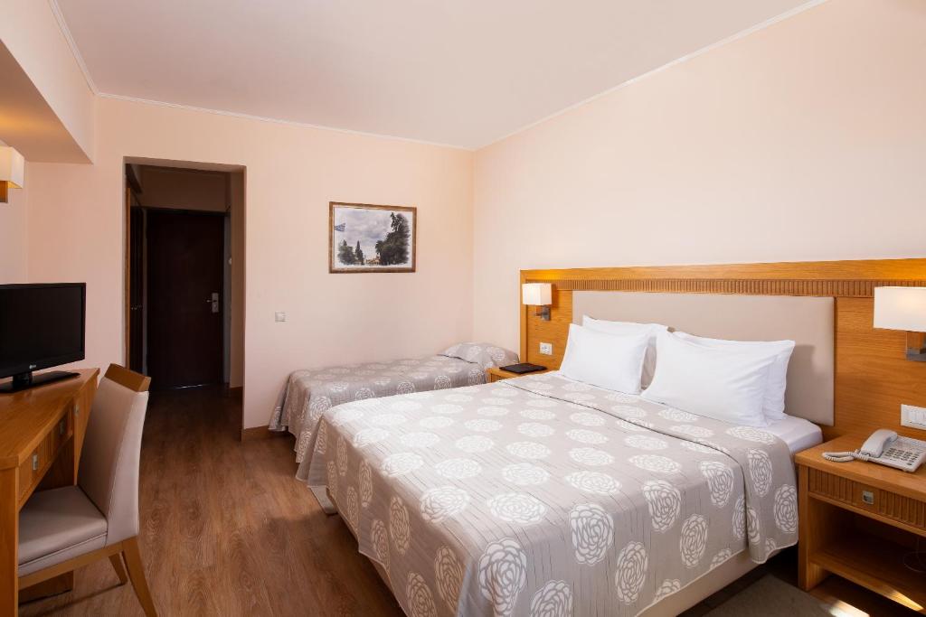 Mediterranee — Hotel rooms in Lassi, Ionian Islands