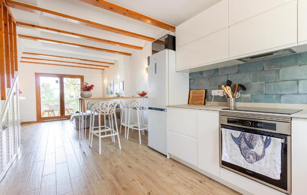 Cozy Home In Denia With Wifi - 4