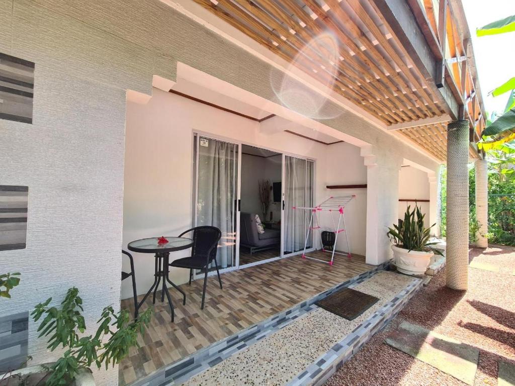 Villa Rafia