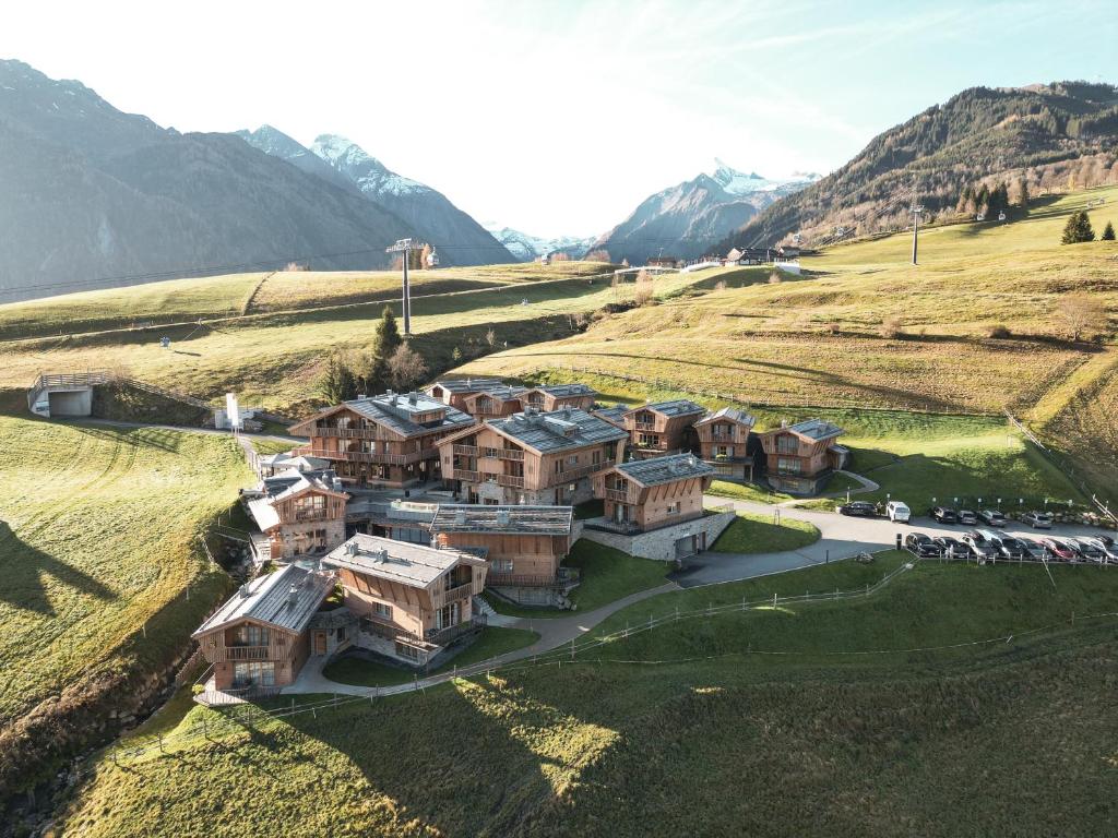 Premium Chalets by ZAGLGUT, Zell am See-Kaprun - Wellness & Infinity Pool, Air Conditioning, Panoramic Views & Summer Card Included - 3