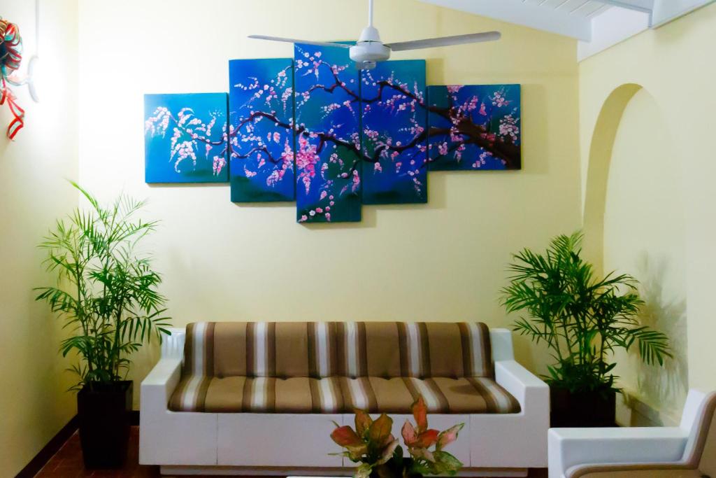 Jasmine Inn photo