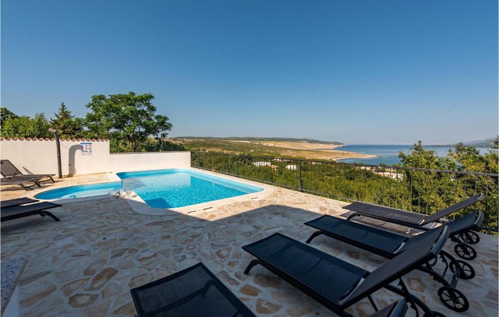 Gorgeous Home In Rovanjska, Rovanjska