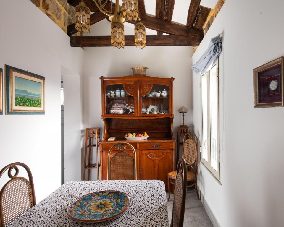 Alloro House with Terrace by Wonderful Italy - 3