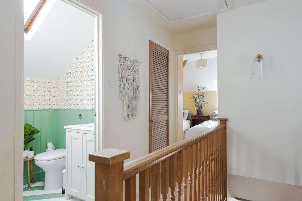 Adorable 2 Bedroom Guest House, Hawkhurst photo 5