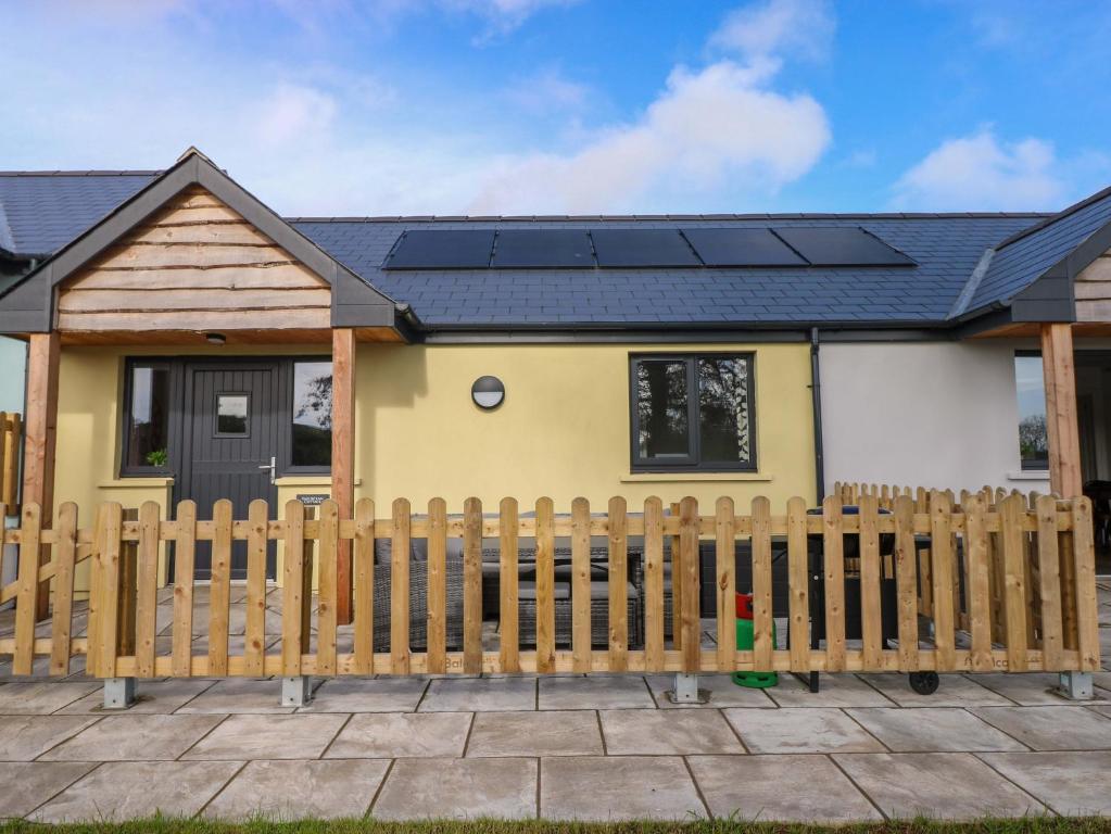 Razor Clam Cottage, Saundersfoot