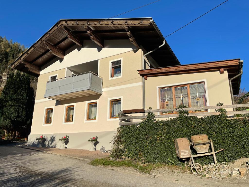 Haus Janschütz, Flattach