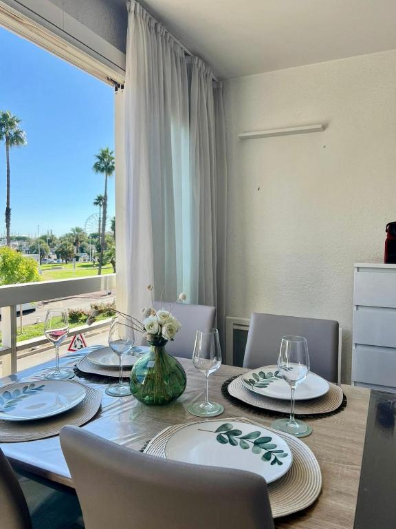 Bel appartement Port Vauban à 100m des plages - 4