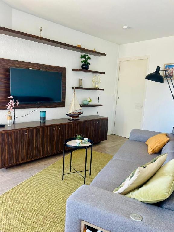 Bel appartement Port Vauban à 100m des plages - 3