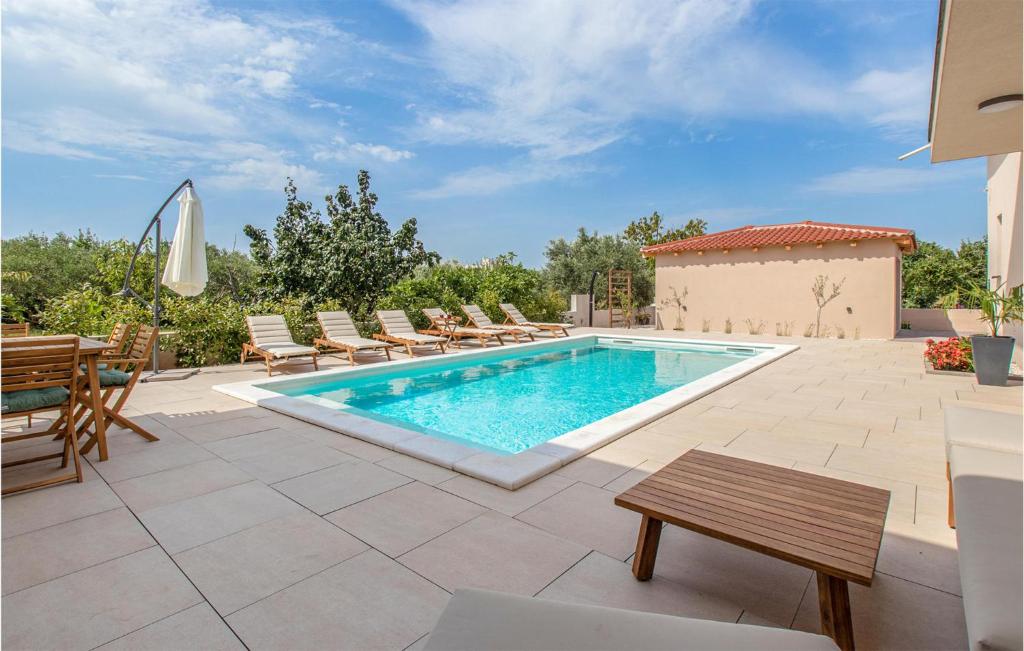 Amazing Home In Sukosan, Sukošan