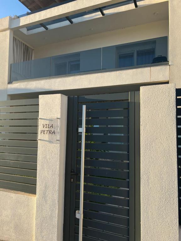 Vila Petra - 2