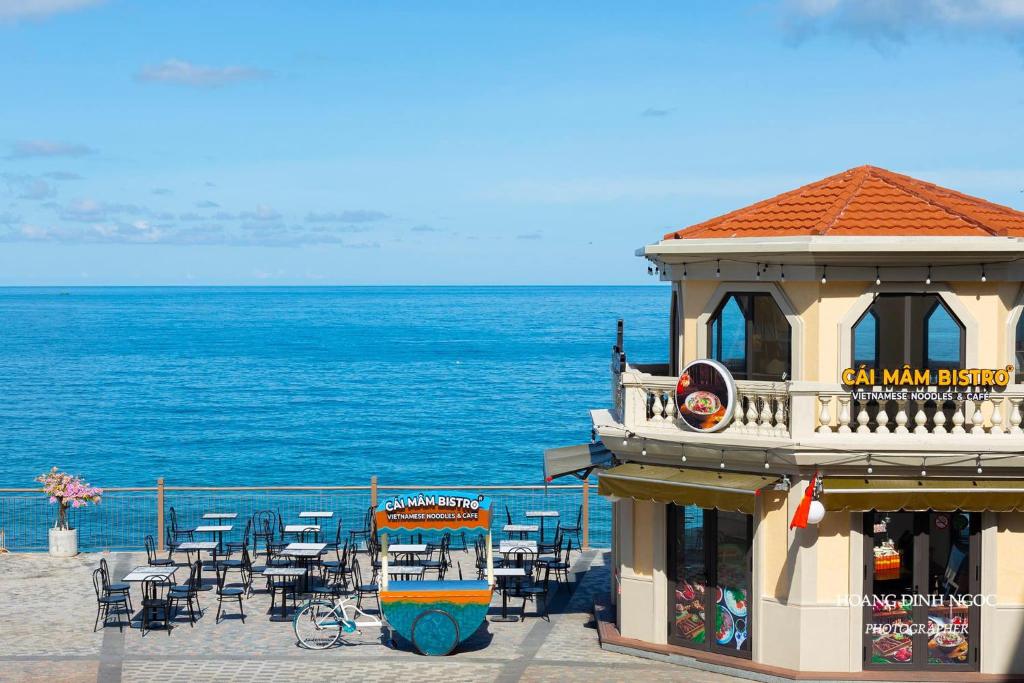 Seaside Fireworks Apartment Free Gym &#038; Pool