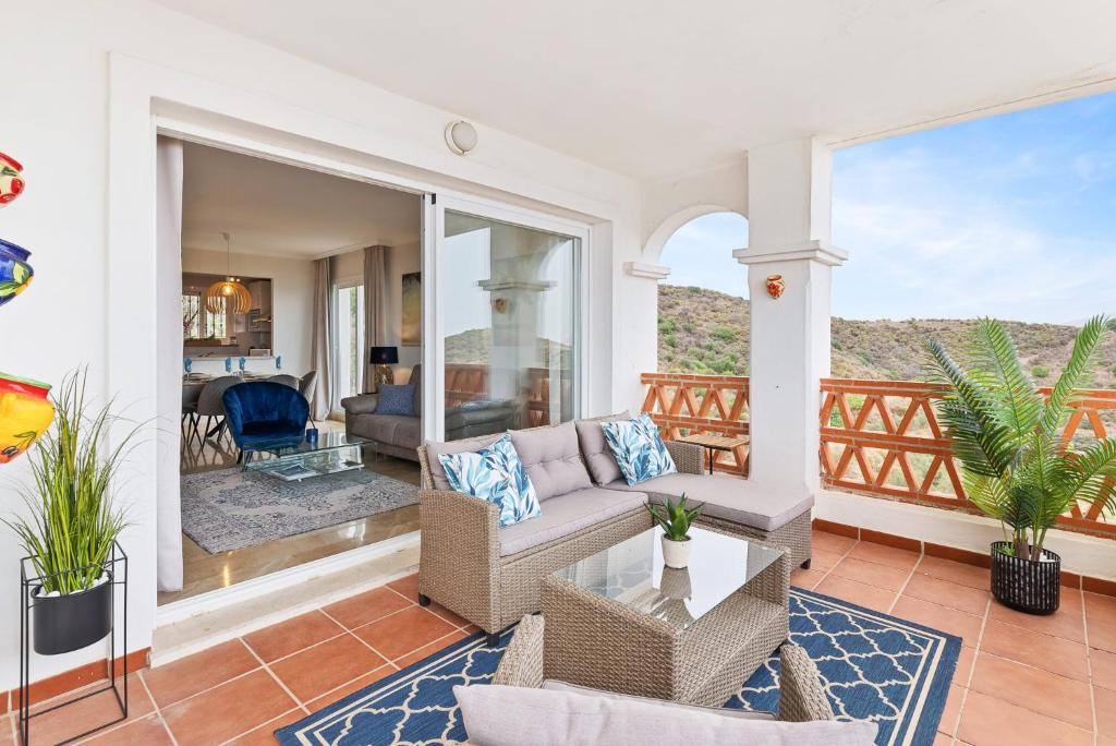 B19 Las Palmeras - Apartment - 5