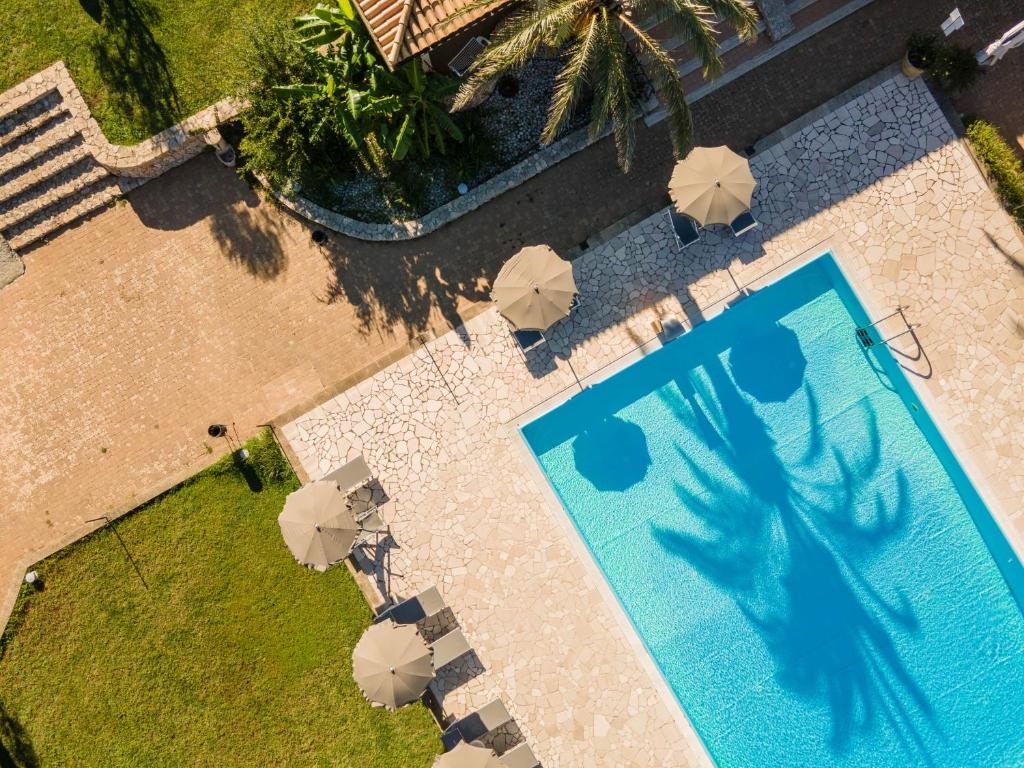 スイミングプール