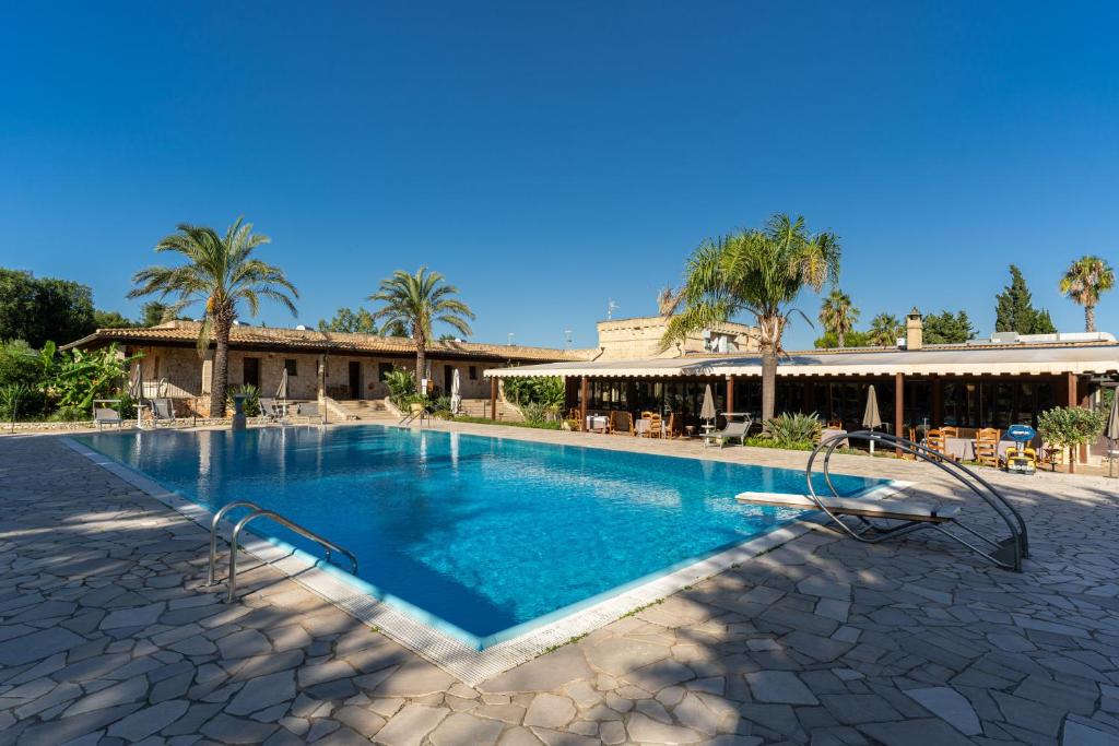 スイミングプール