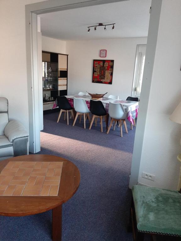 F6 2e étage 4 chambres Gerardmer Centre - 3