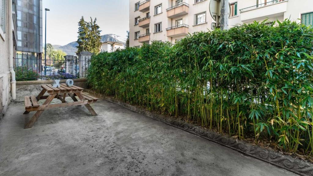 Flat with free Parking - 3 private shower rooms - Proche du Lac d'Annecy by ImmoConciergerie - 2