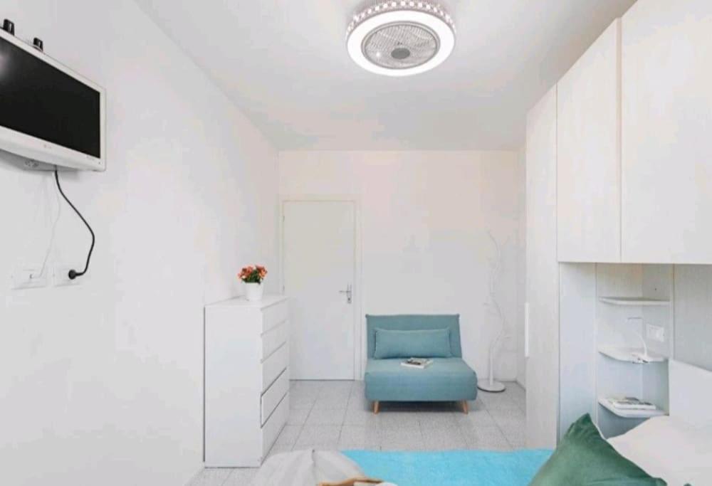 Blue, Relax con piscina e garage - 5