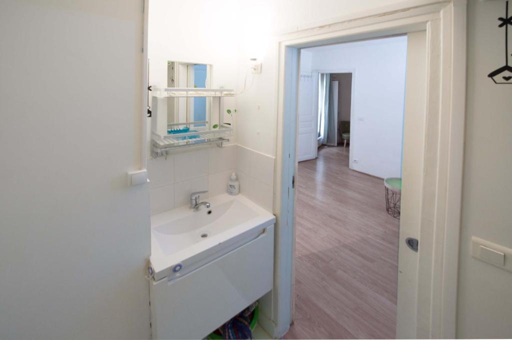 Paris Center Quarter Latin Nice 1 bedroom - 5