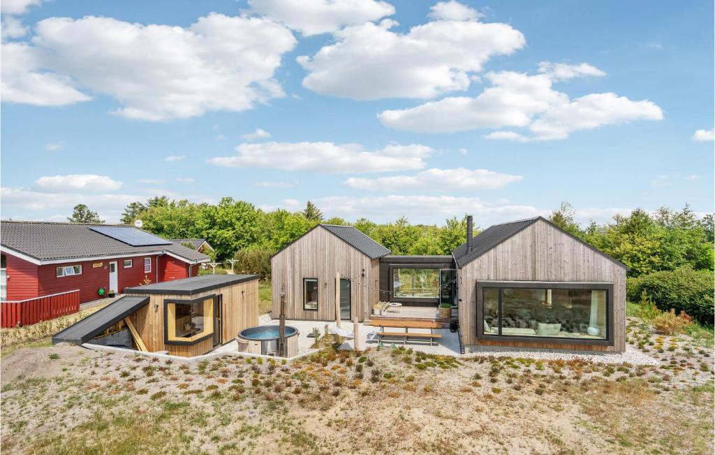 Beautiful Home In Tarm With Sauna, Tarm