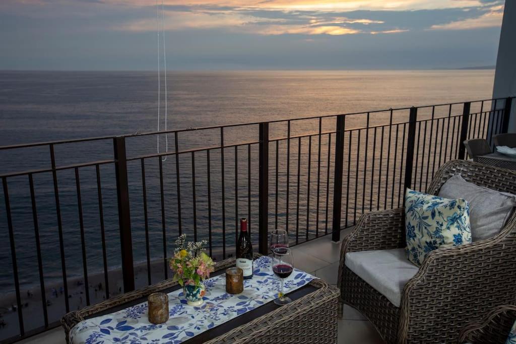 Spectacular Beach Condo in Grand Venetian Puerto Vallarta - 5