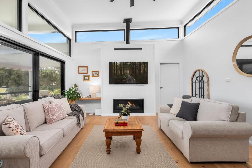 Frank and Coco's, Berrara