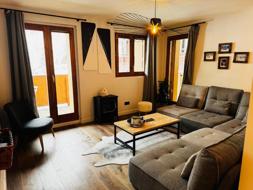 Appartement neuf Méribel hyper centre accès pistes - 2