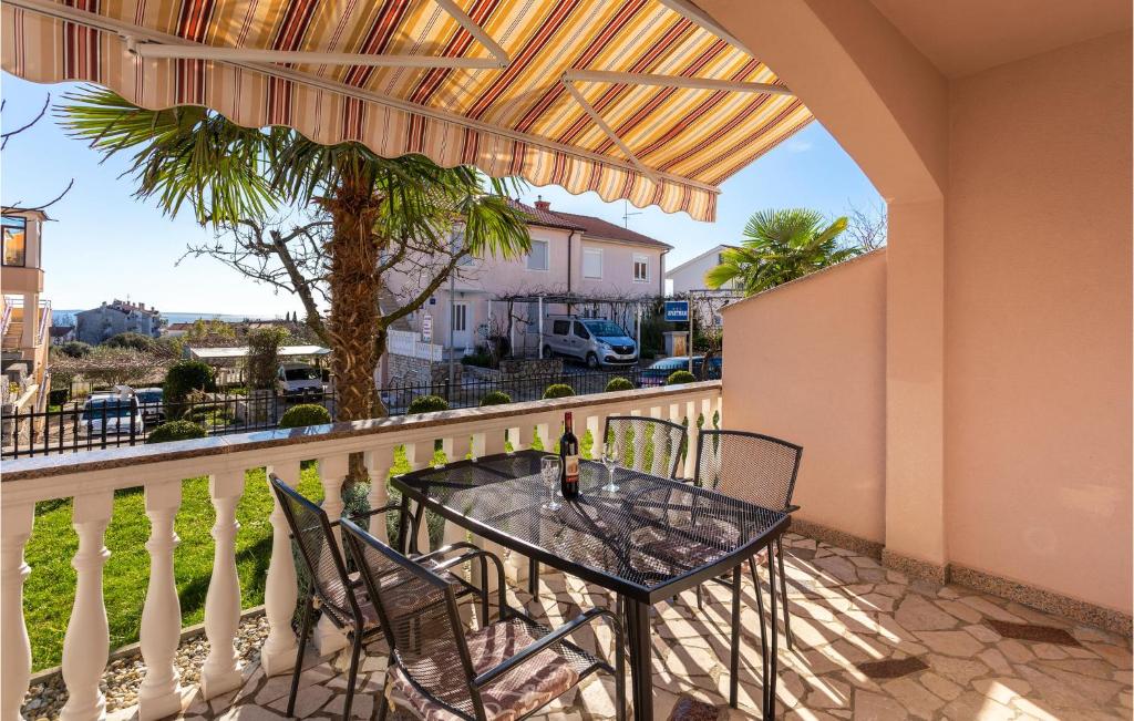 Cozy Apartment In Krk With Wifi, Krk