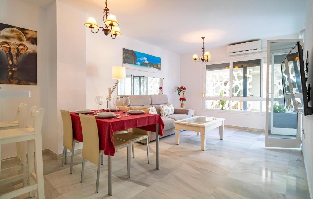 1 Bedroom Lovely Apartment In Fuengirola - 3