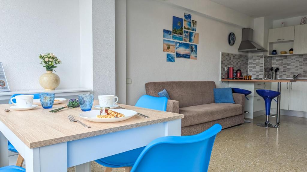 PINTOR SOROLLA sea view apartment - 3