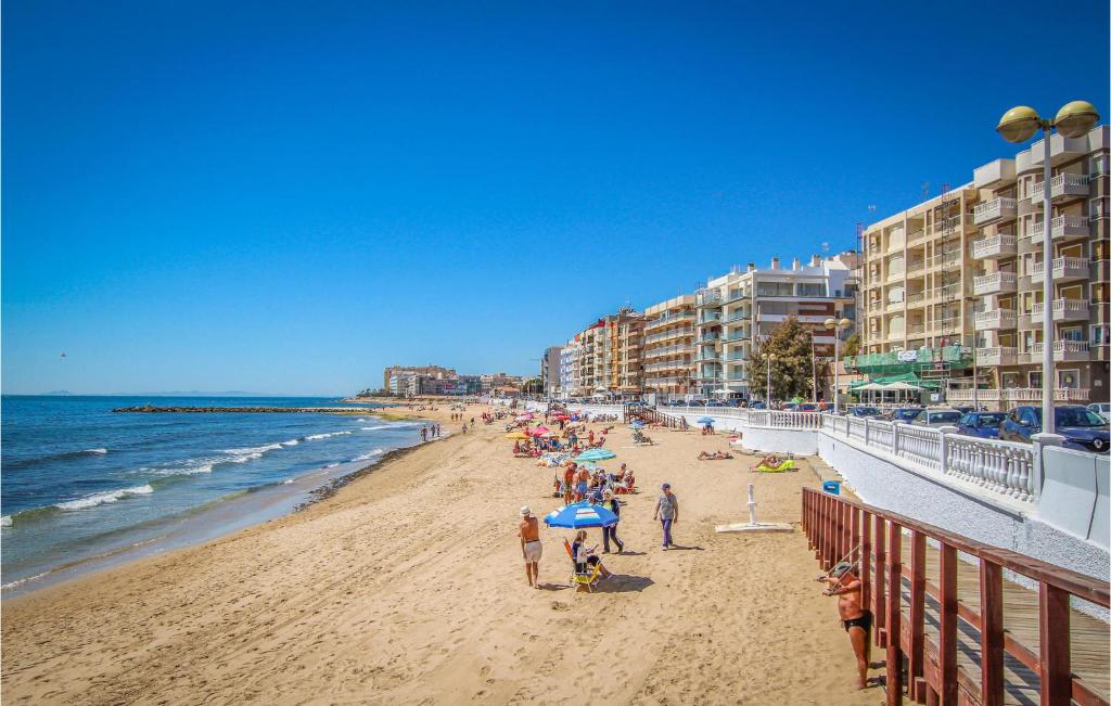 2 Bedroom Amazing Apartment In Torrevieja - 5