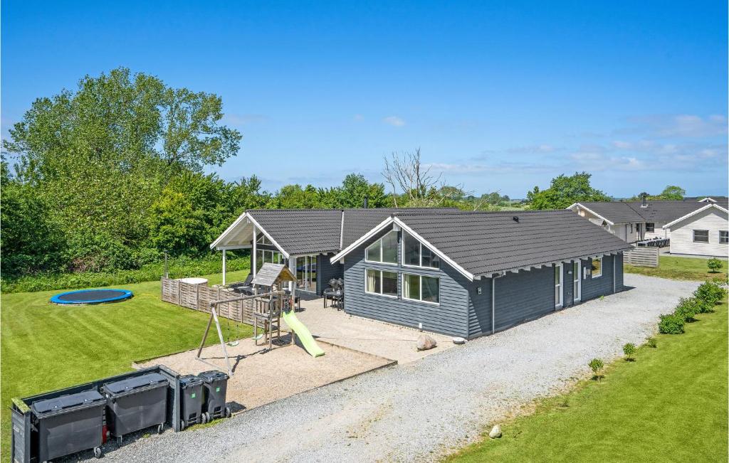 Nice Home In Sydals With Sauna, Høruphav