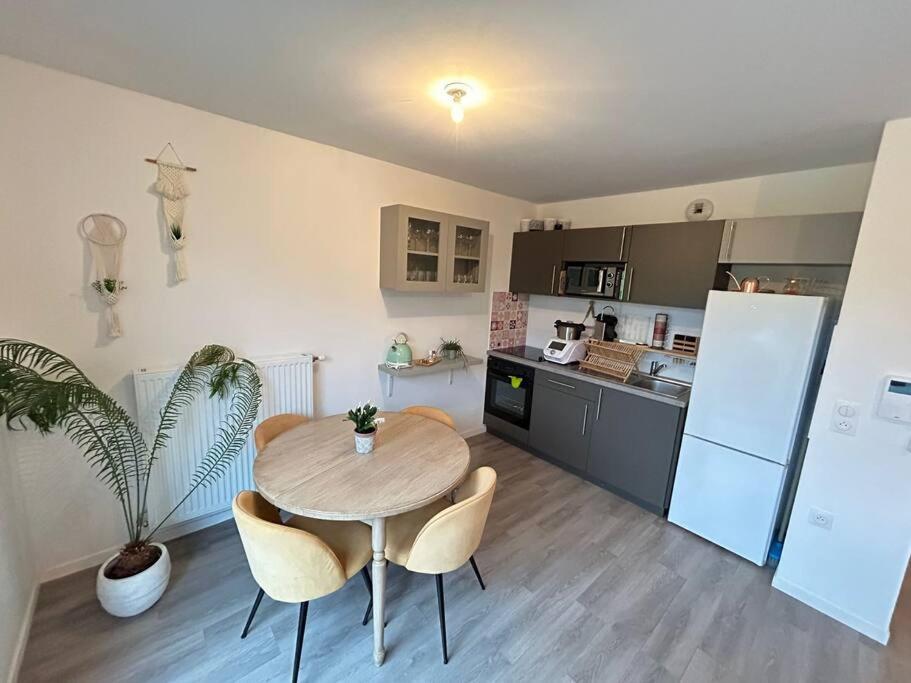 Appartement récent tout confort - 5