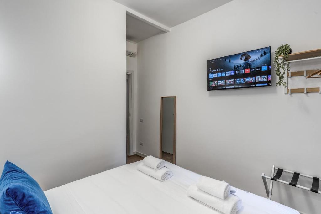 Domus Alessandro City Apartment - 3