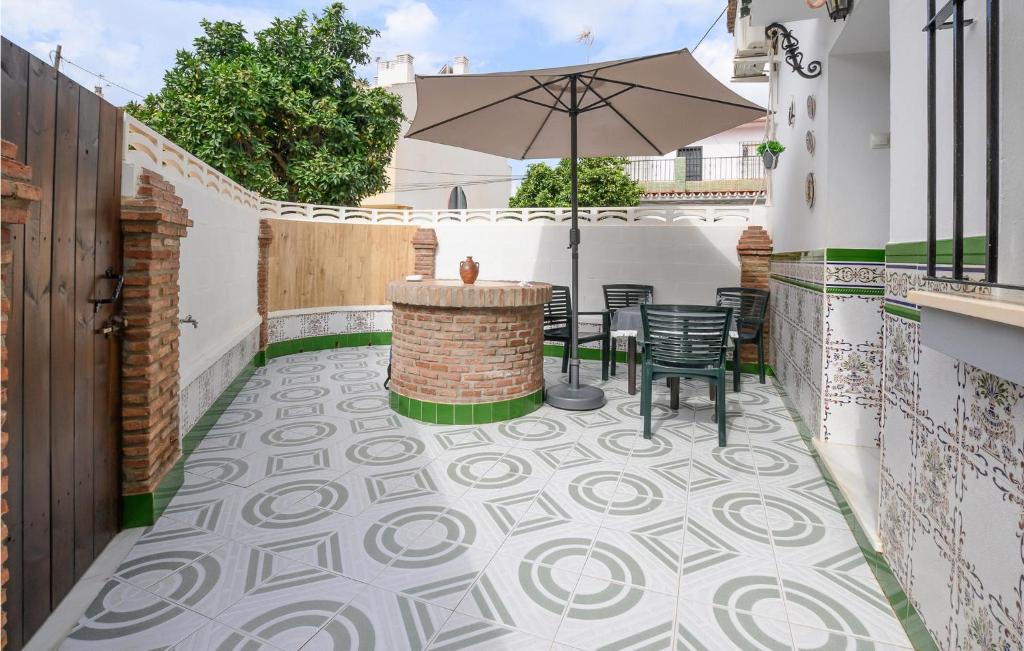 2 Bedroom Lovely Home In Málaga - 2