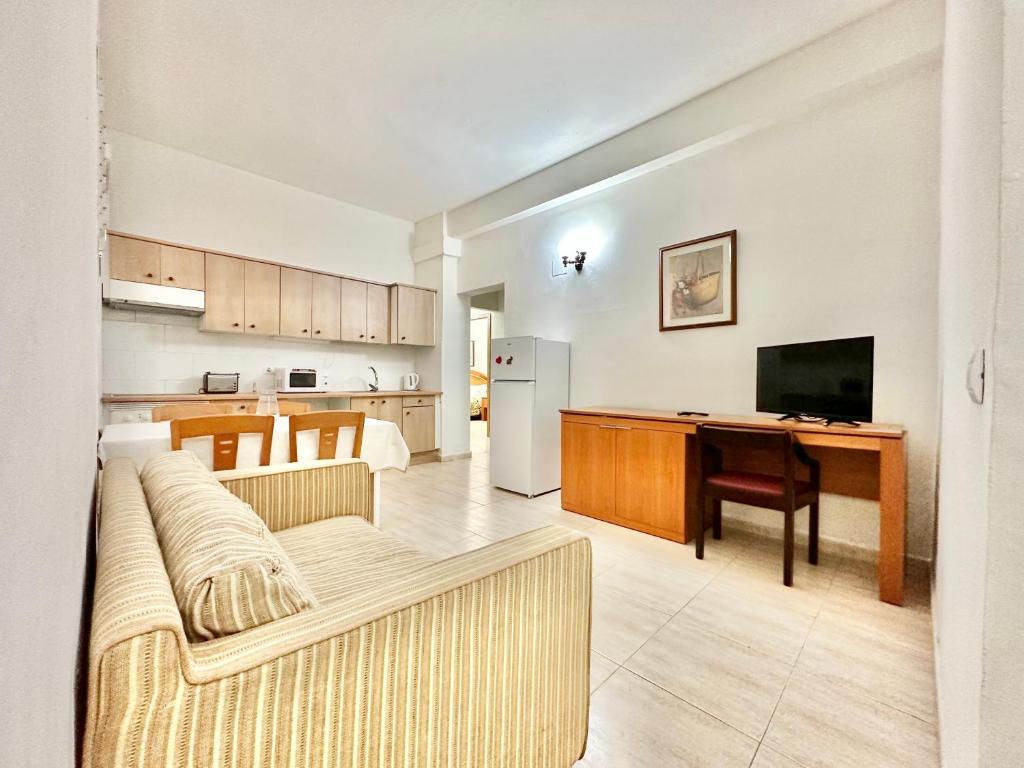 Alta Groundfloor Apartments - 4