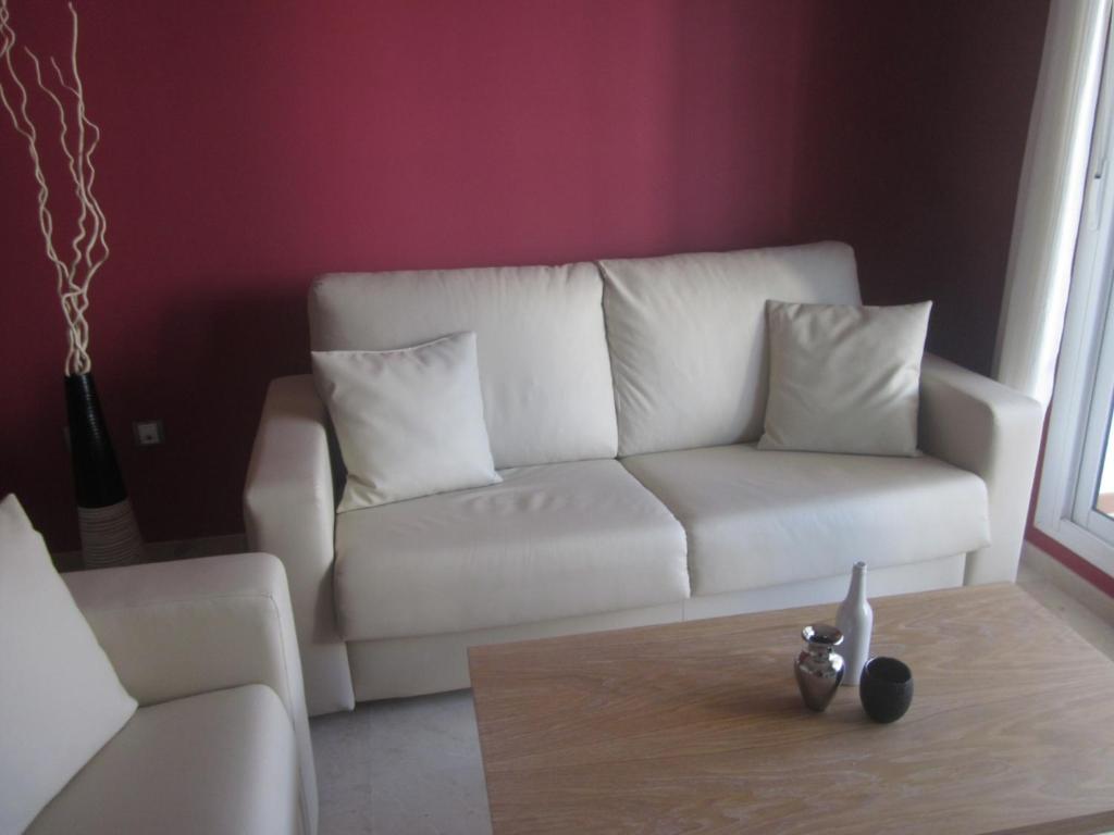 2108-Nice apt with pool close from beach and bars - 3