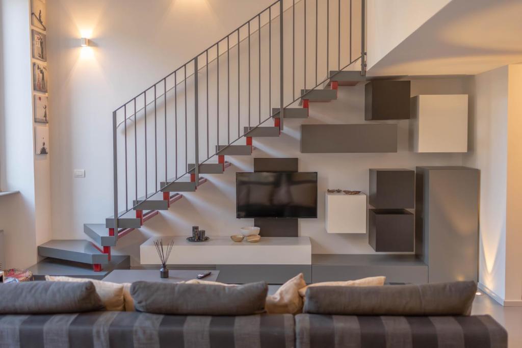 Luxury Stay Brera Duomo AC Metro - 2