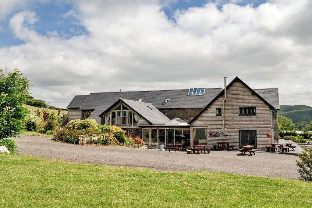 Finest Retreats - The Welsh Barn, Aberystwyth