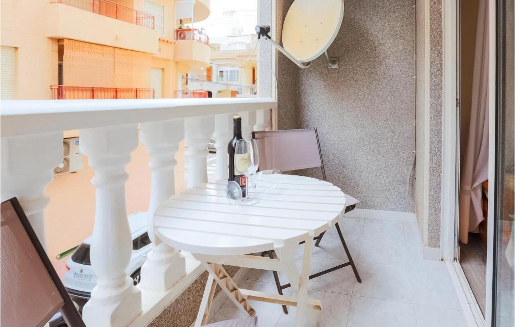 2 Bedroom Nice Apartment In Torrevieja - 5