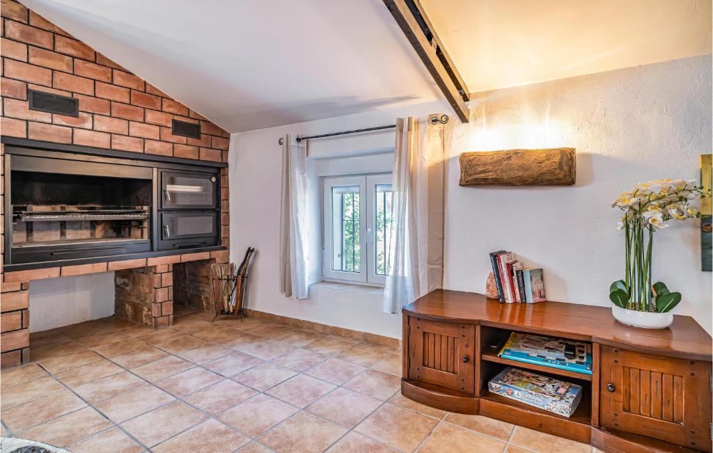 Awesome Home In Torrox With Wifi - 3
