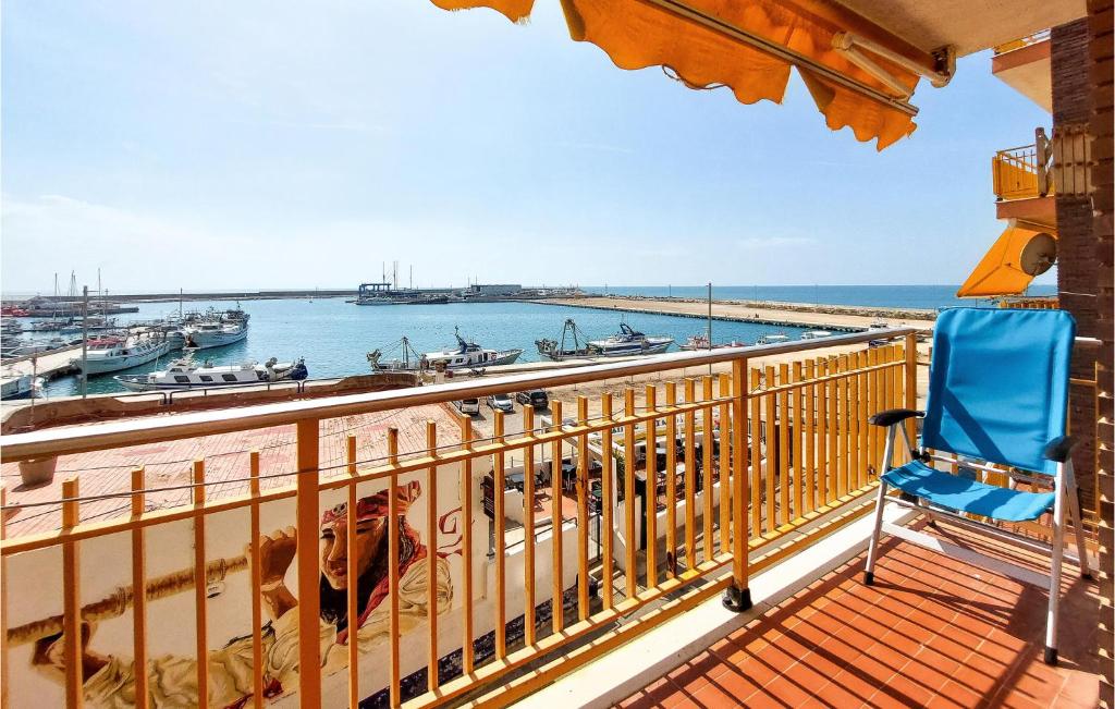 Awesome Apartment In Vinaròs With House Sea View - 1