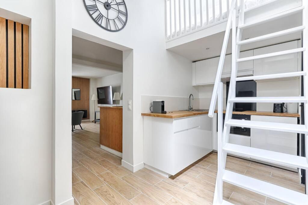 Appartement atypique au coeur de Batignolles - 4