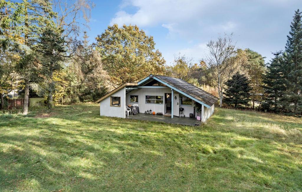 Stunning Home In Rønde With Wifi, Rønde