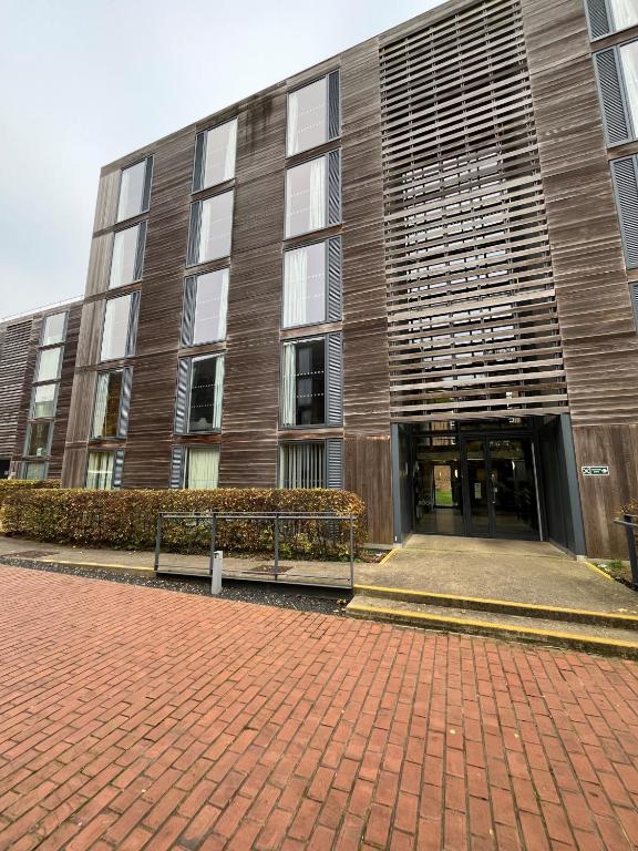 Stringfellow Hall, Cranfield