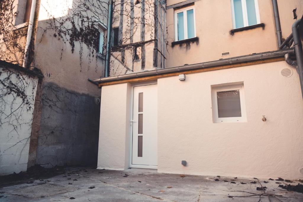 Le Friendly - Convivial & Chill, Tours