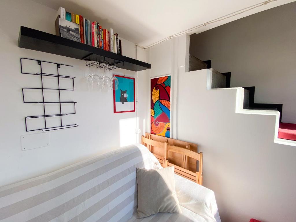 The Artful Flat - 3